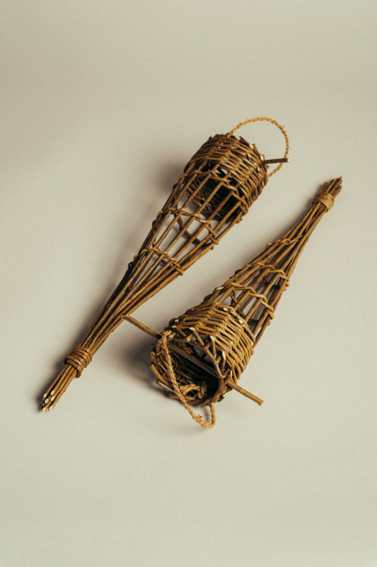 All about Willow Bard-feeder