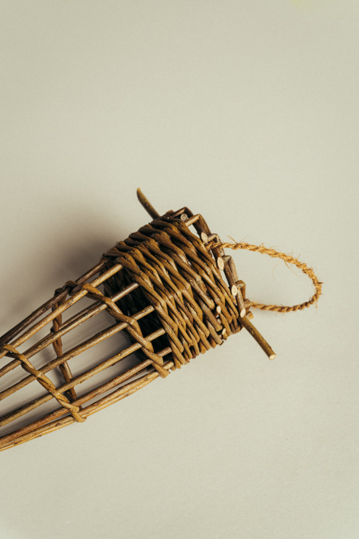 All about Willow Bard-feeder