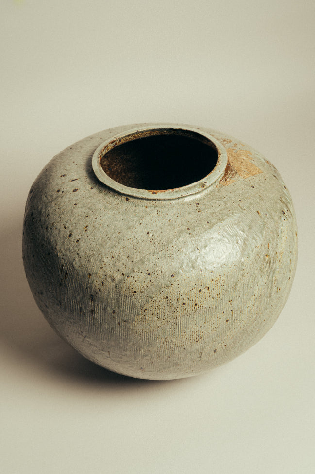 Ingot Objects Ash-Glazed Pot