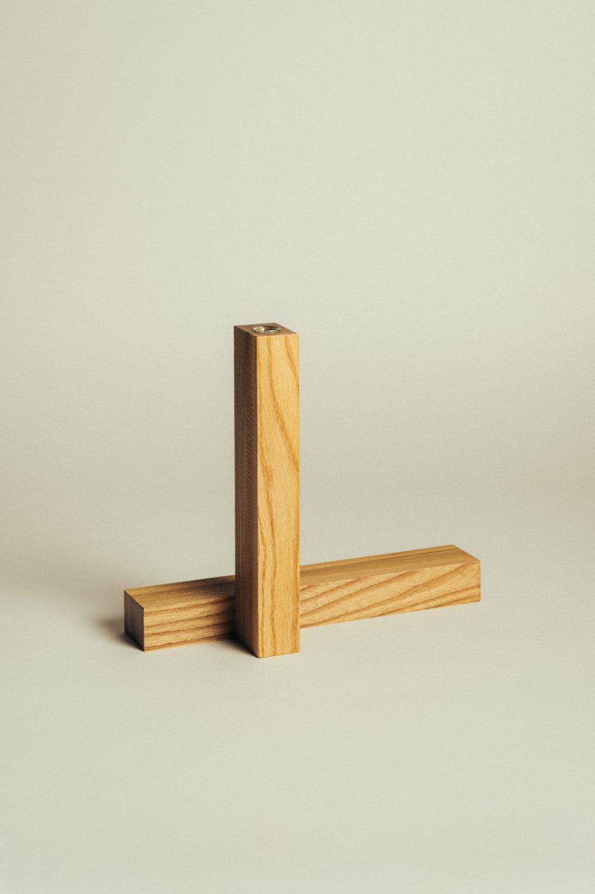 Nick Ross Primitive Arrangement vase, 1 stem