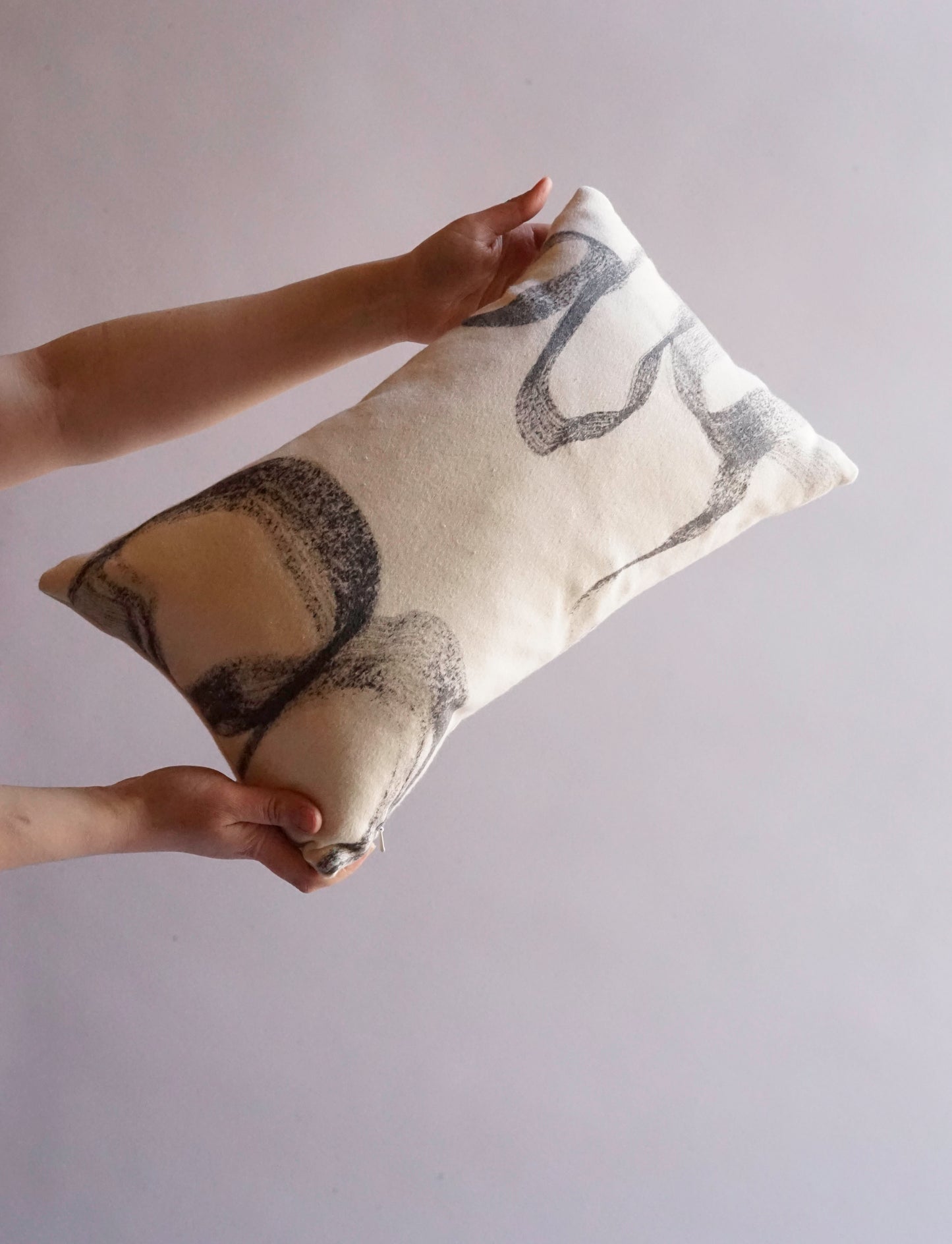 Louise Bennetts x Bard Cushions: Stacking Stones